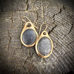 Load image into Gallery viewer, Pebblebelly Earrings 829
