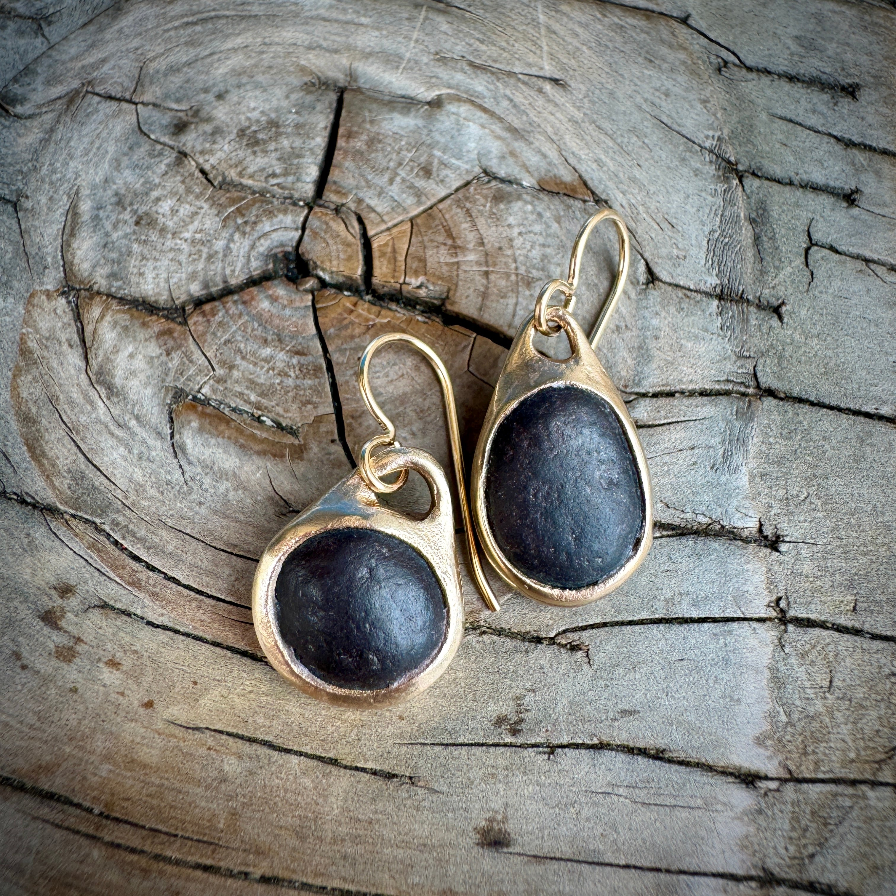 Pebblebelly Earrings #519