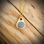 Load image into Gallery viewer, Pebblebelly Bébé Pendant - Golden Bronze Beach Pebble Necklace 838
