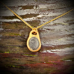 Load image into Gallery viewer, Pebblebelly Bébé Pendant - Golden Bronze Beach Pebble Necklace 831

