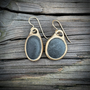 Pebblebelly Earrings #571